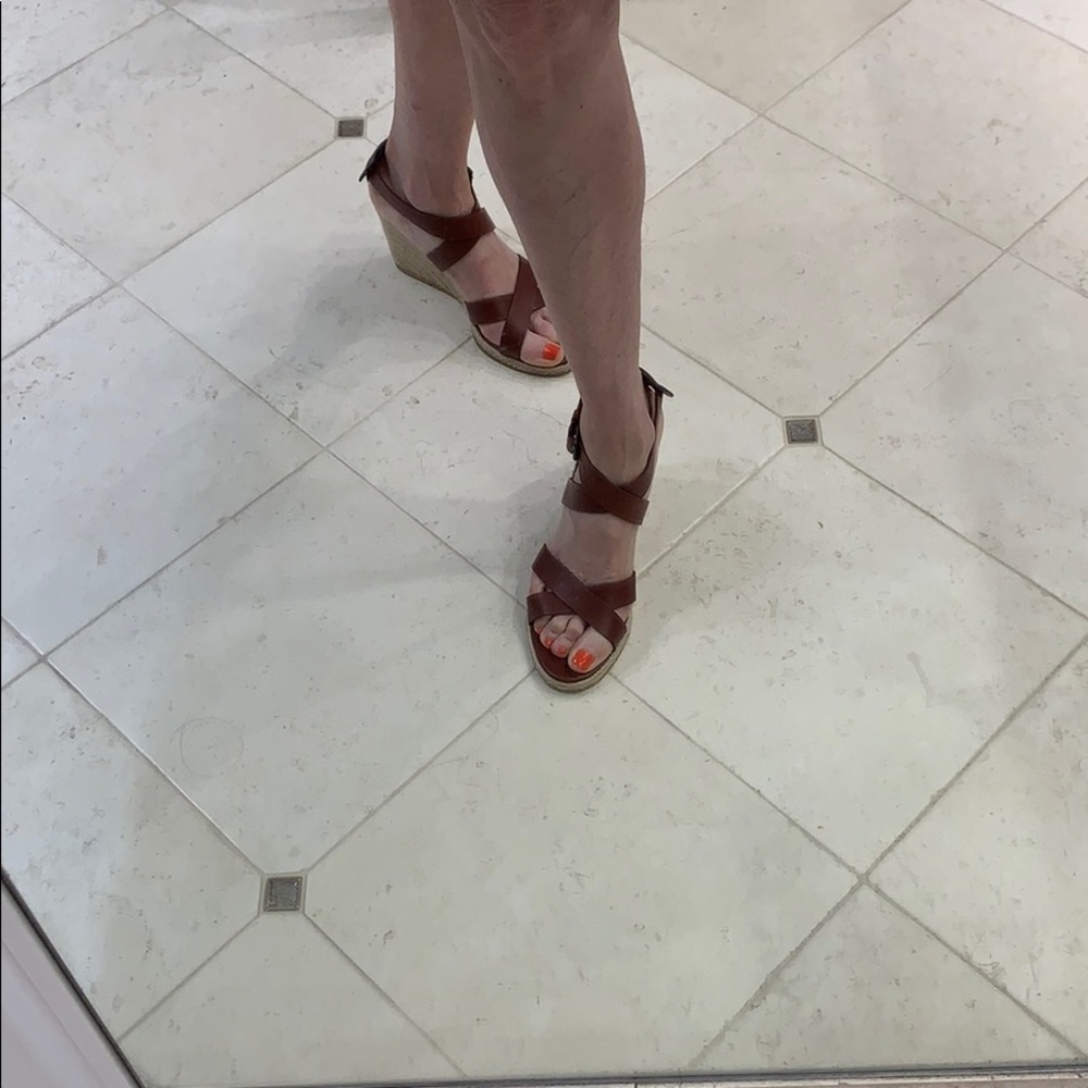 Leather wedge Sandal